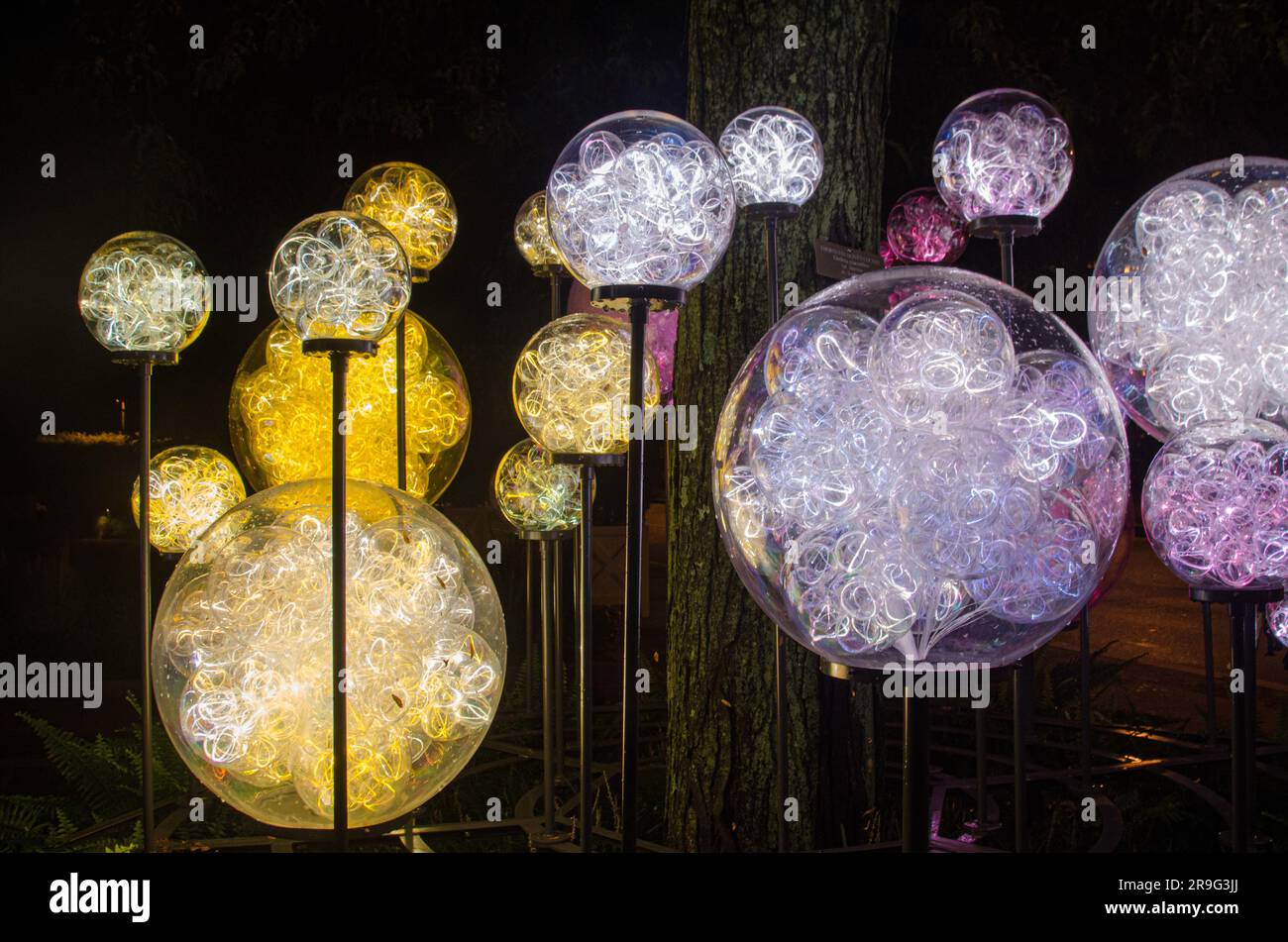 Fiber optic light installation hires stock photography and images Alamy