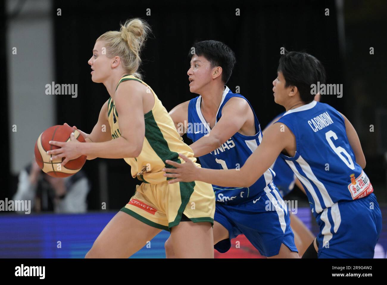 Sydney, Australia. 26th June, 2023. Shyla Heal (C) of Australia Women