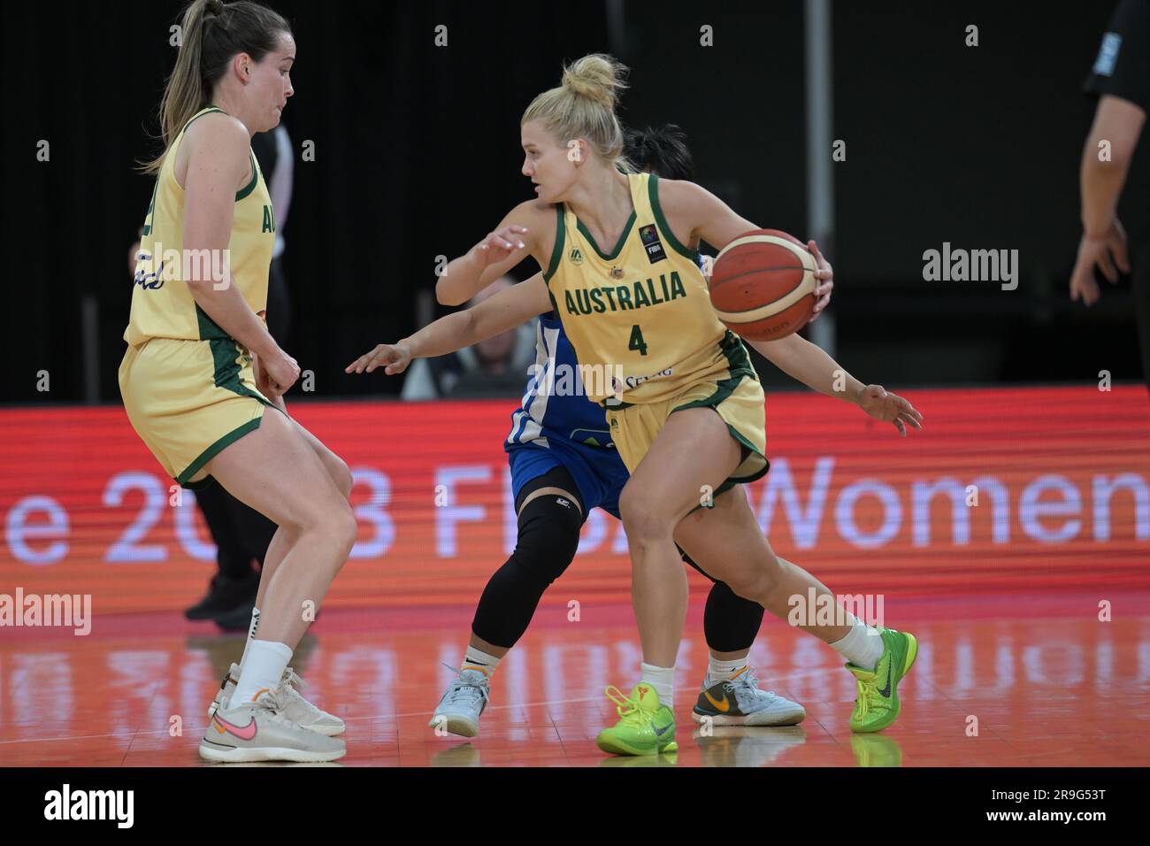 Sydney, Australia. 26th June, 2023. Shyla Heal (C) of Australia Women