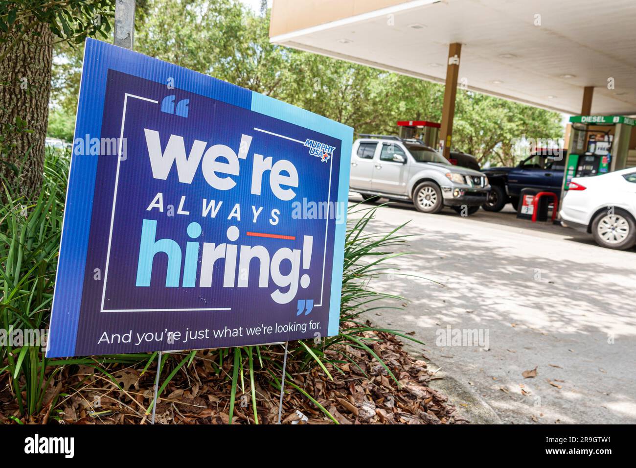 Deland Florida,Murphy USA gas petrol station sign,we're always hiring help wanted economy Stock Photo