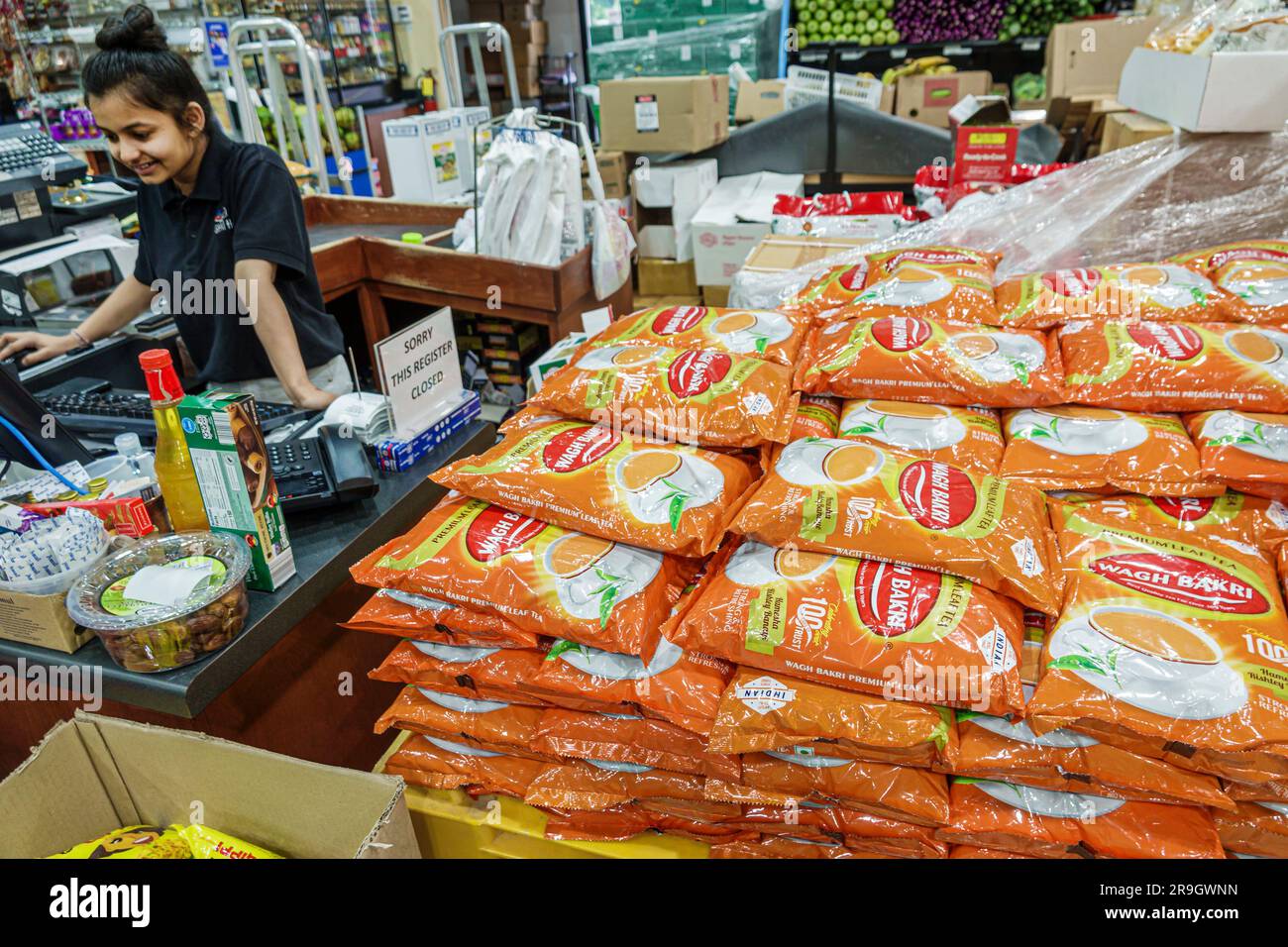 grocery store hires stock photography and images Alamy