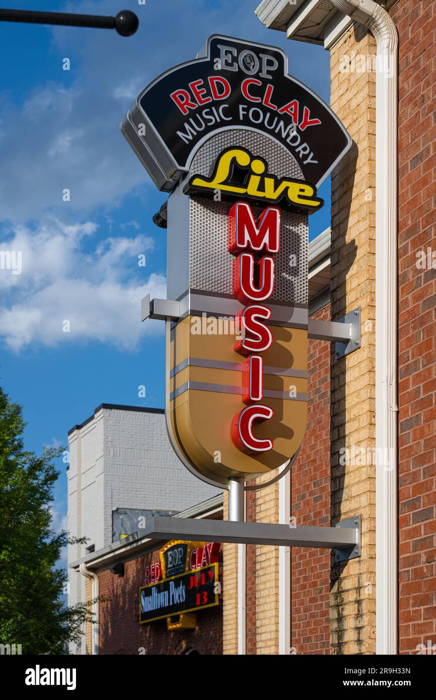 Red Clay Music Foundry, the highly regarded home of Eddie Owens Presents in Duluth, Georgia, featuring live music by performing songwriters. (USA) Stock Photo