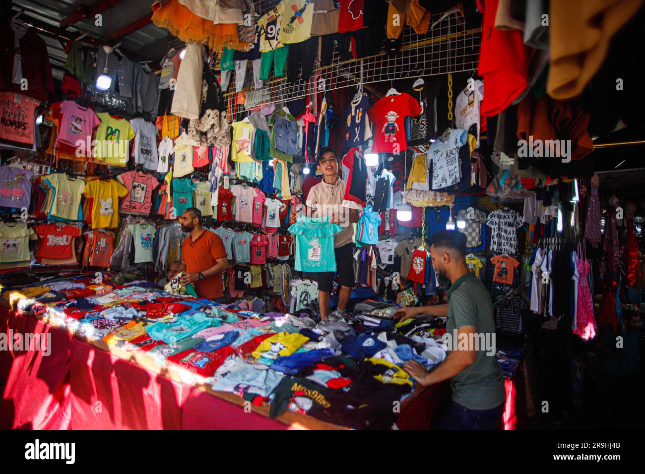 Gaza City, Palestine. 26th June, 2023. People do shopping at the market place before the upcoming Eid al-Adha in Gaza City, Gaza on June 26, 2023. Photo by Habboub Ramez/ABACAPRESS.COM Credit: Abaca Press/Alamy Live News Stock Photo