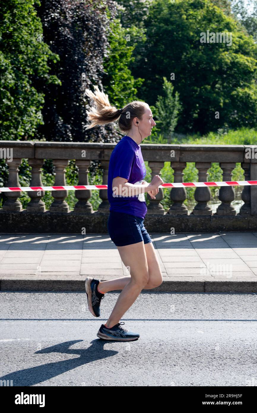 A runner in the 2023 Leamington Spa Half Marathon Stock Photo Alamy
