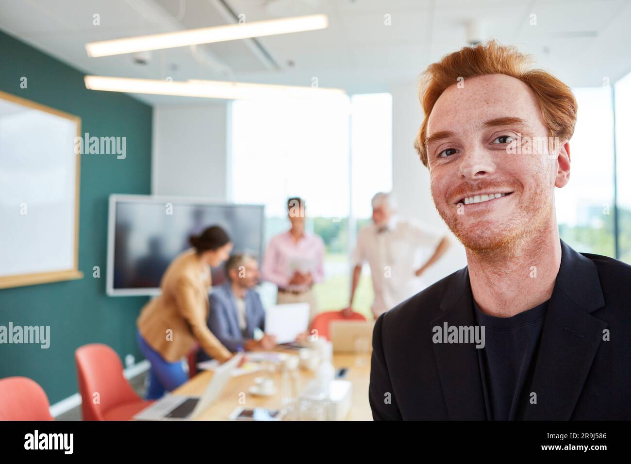 Redhead males hi-res stock photography and images - Alamy