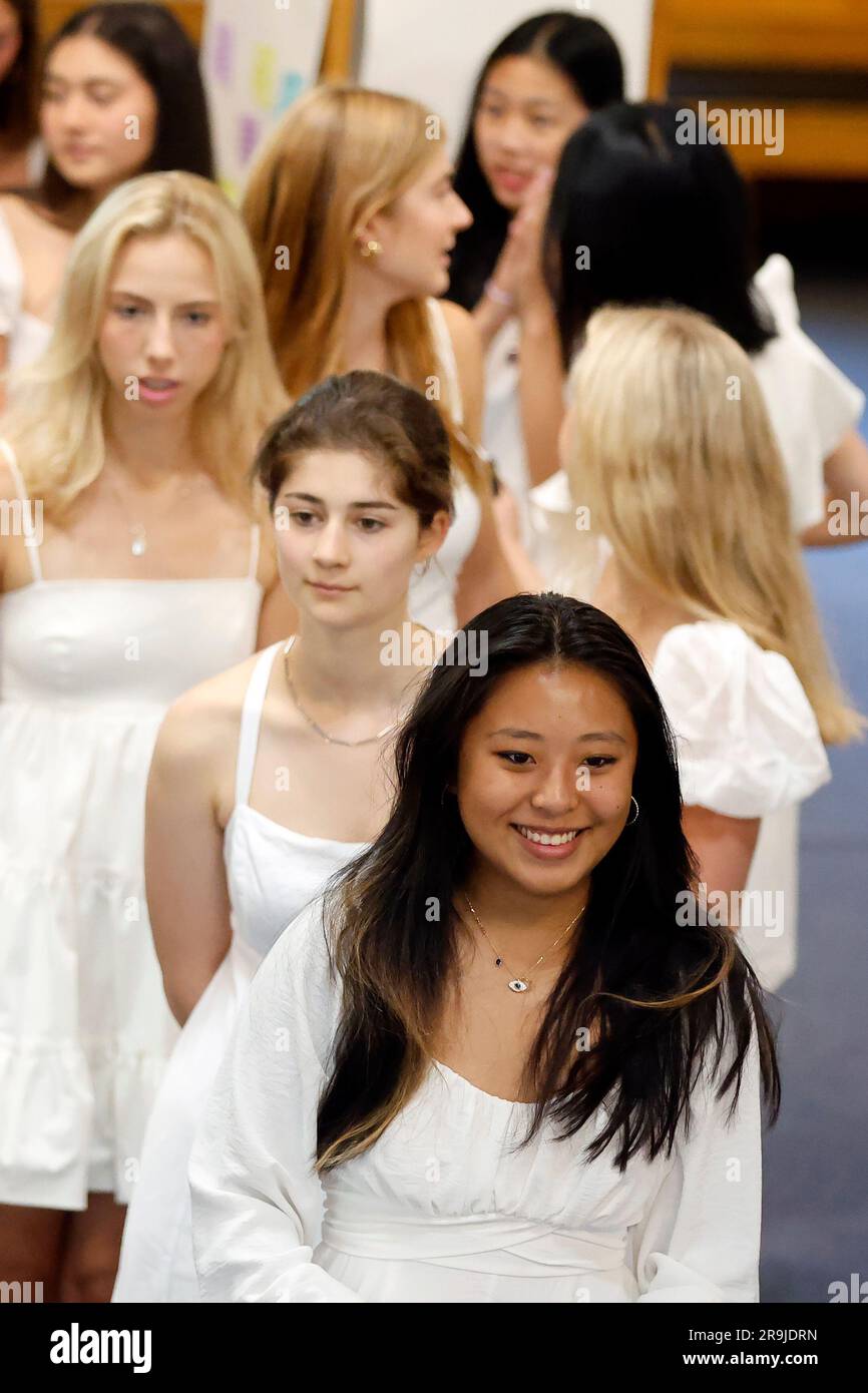 high-school-graduation-ceremony-stock-photo-alamy