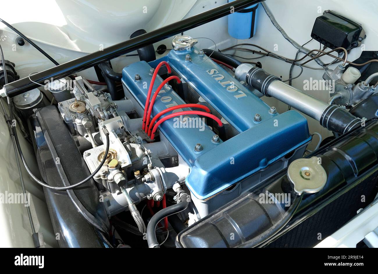 Lotus twin cam engine hi-res stock photography and images - Alamy