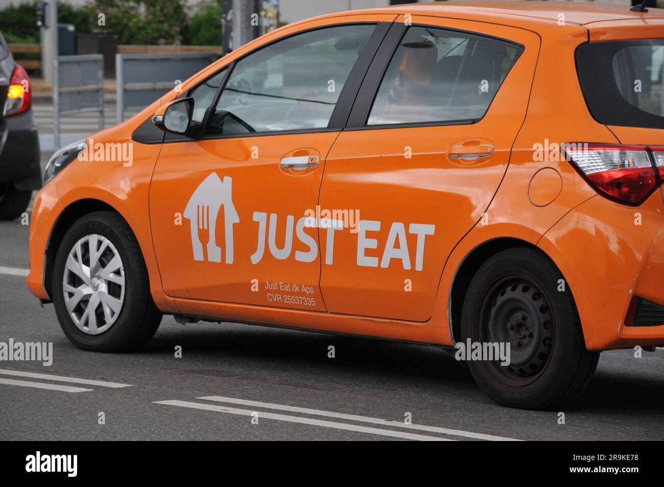 Just eat vehcile hi-res stock photography and images - Alamy