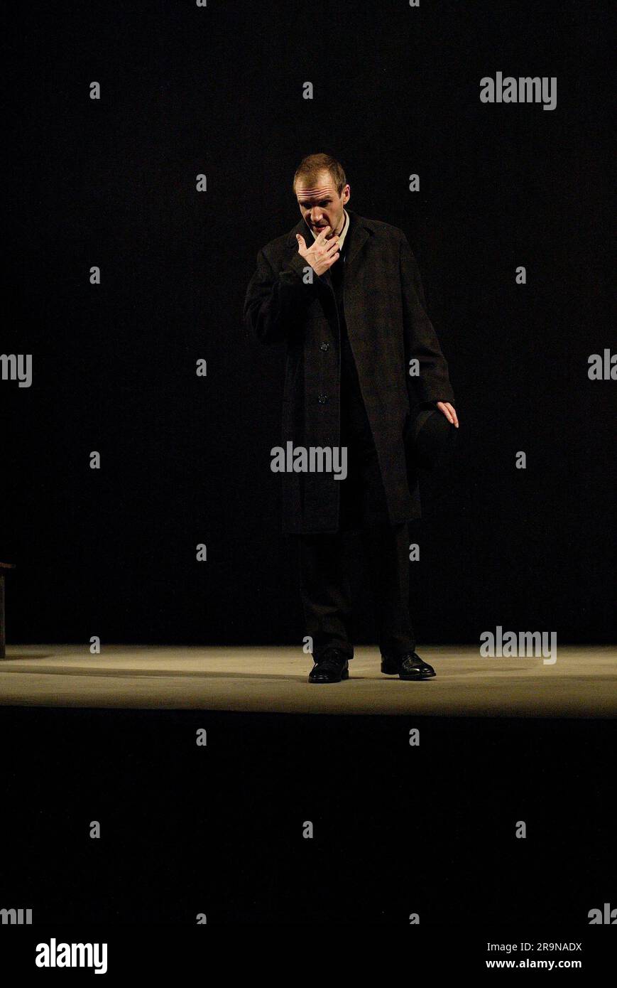 Ralph Fiennes performs Samuel Beckett’s First Love in a world premiere production presented by The Gate Theatre Dublin and its artistic director Michael Colgan as part of the month-long celebrations of the annual Sydney Festival. The NIDA Parade Theatre, Sydney, Australia. 08 January 2007. Stock Photo