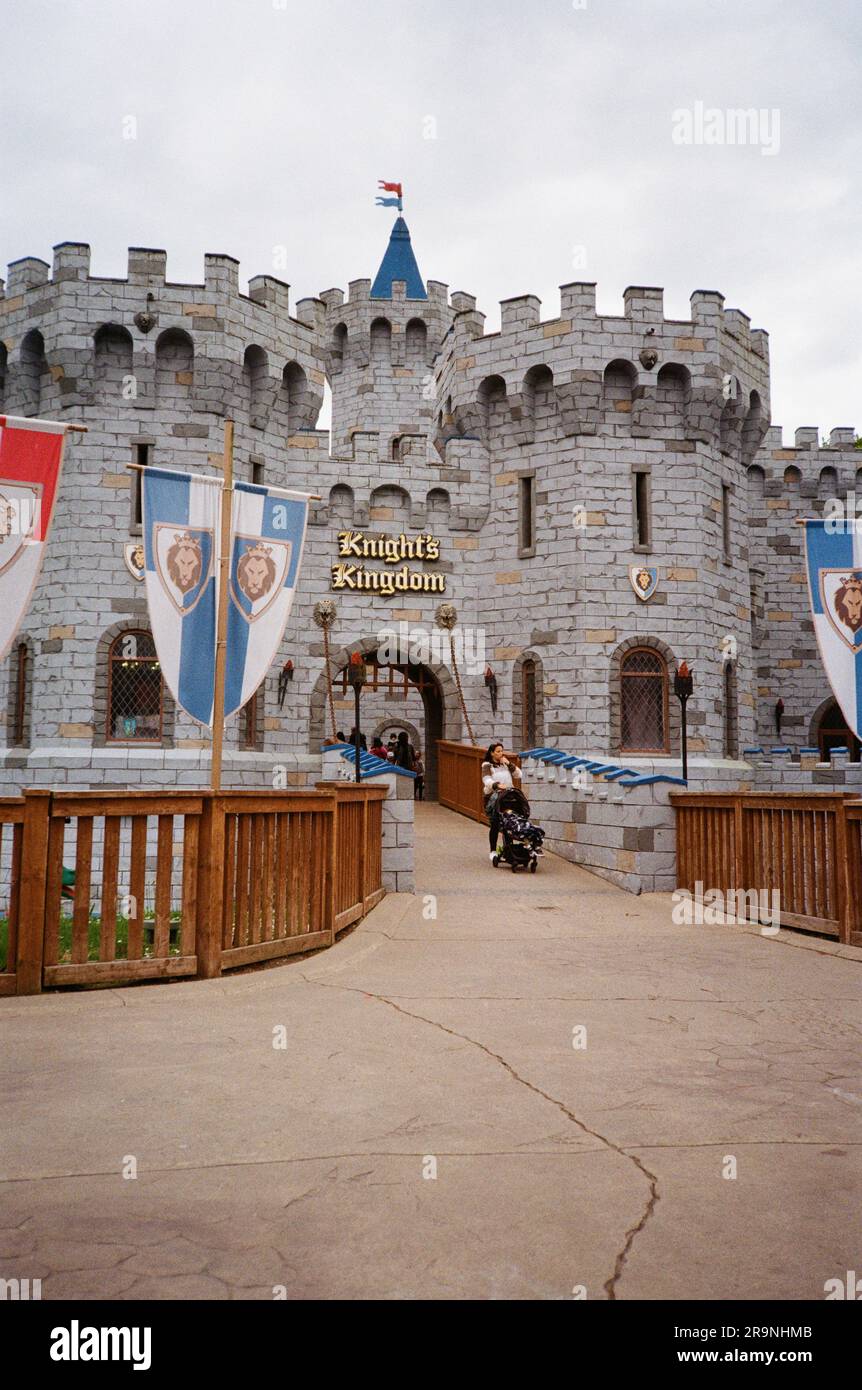 Knights kingdom store legoland