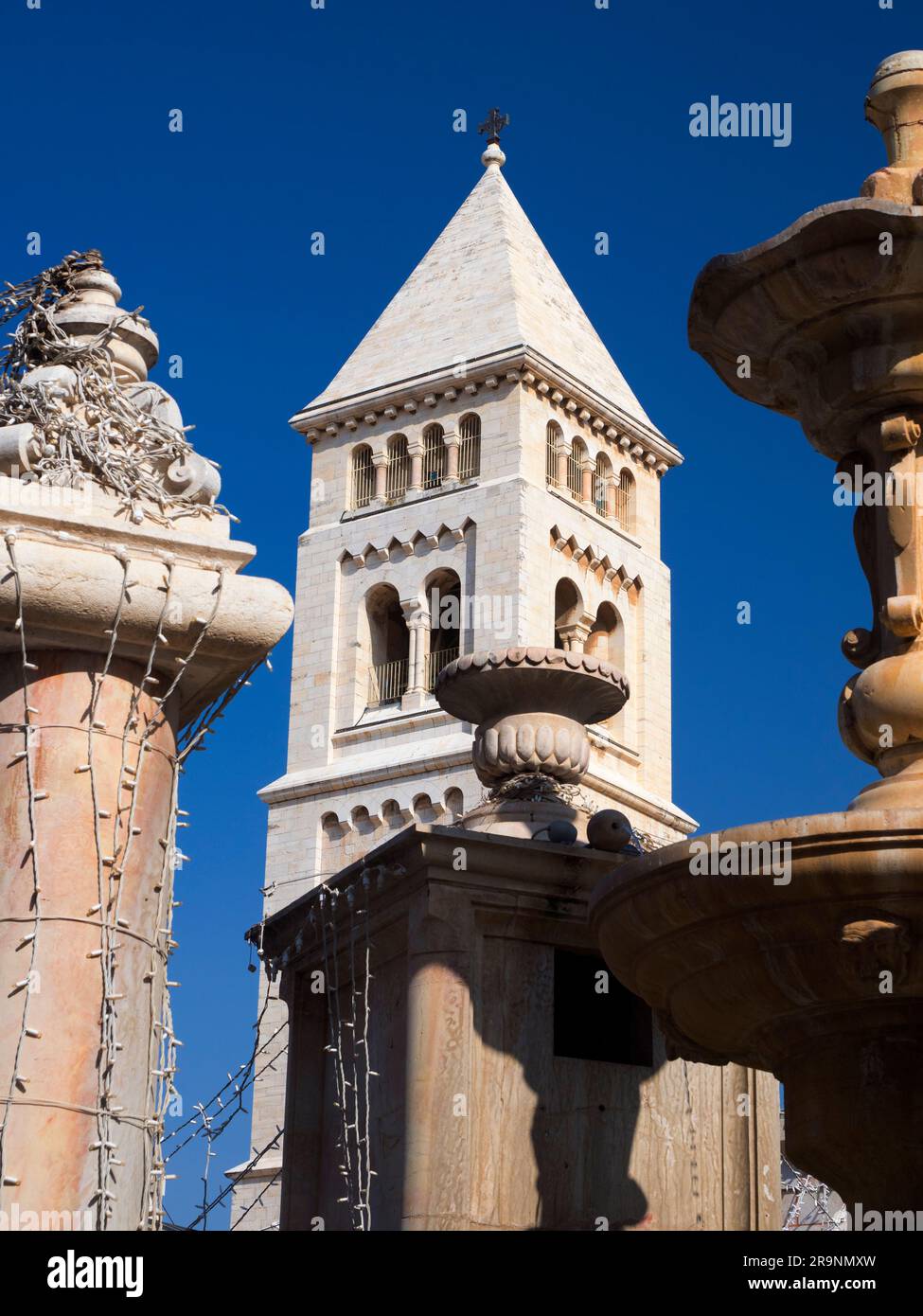 With over 5000 years of turbulent history behind it, Yerushalayim