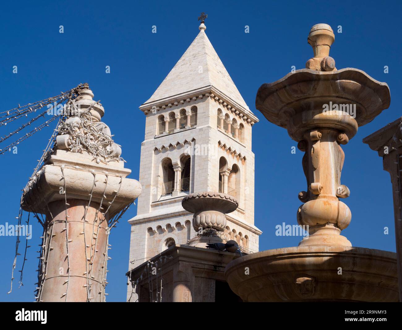 With over 5000 years of turbulent history behind it, Yerushalayim