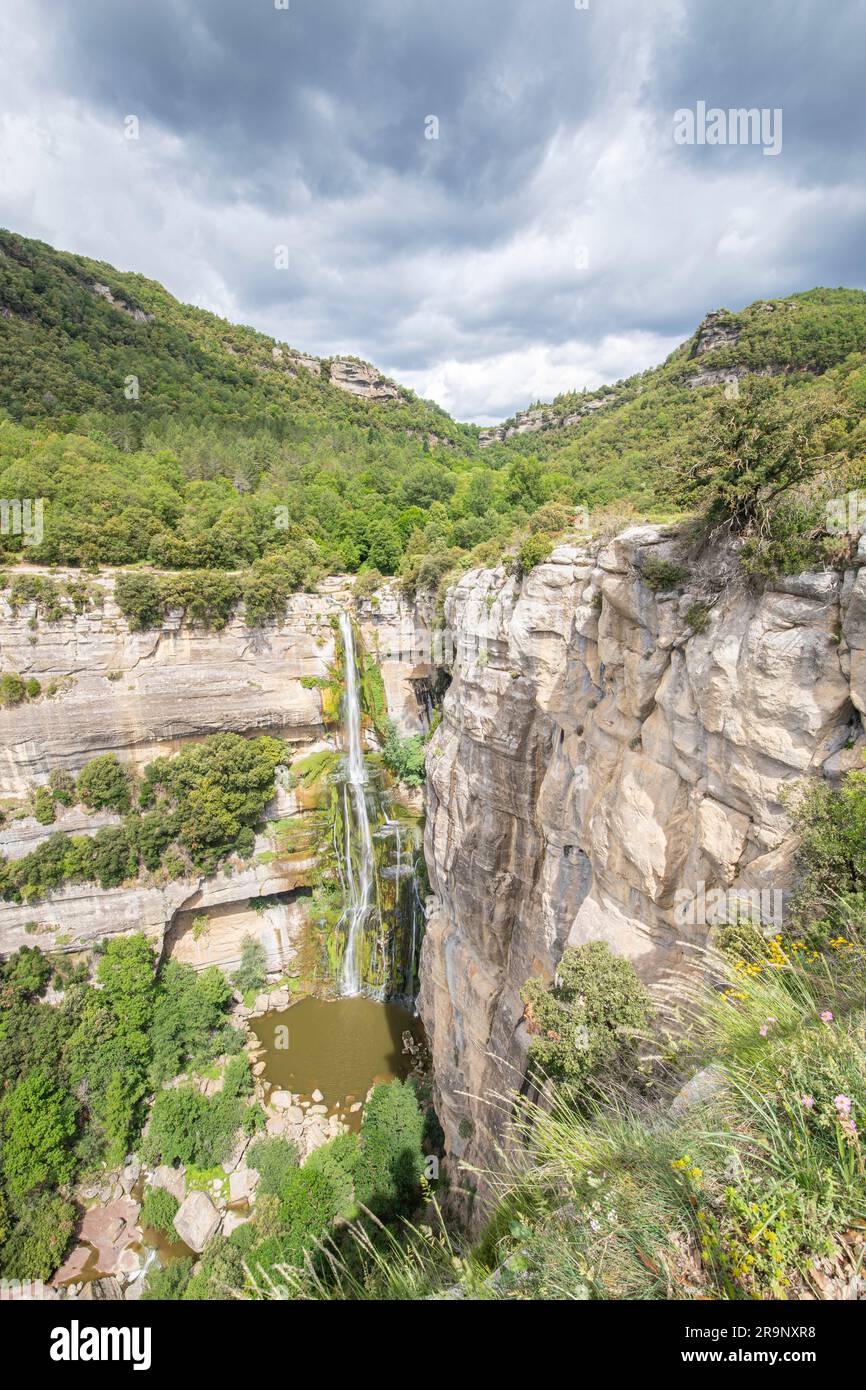 Salt de Sallent waterfall, Rupit, Barcelona, Spain Stock Photo - Alamy