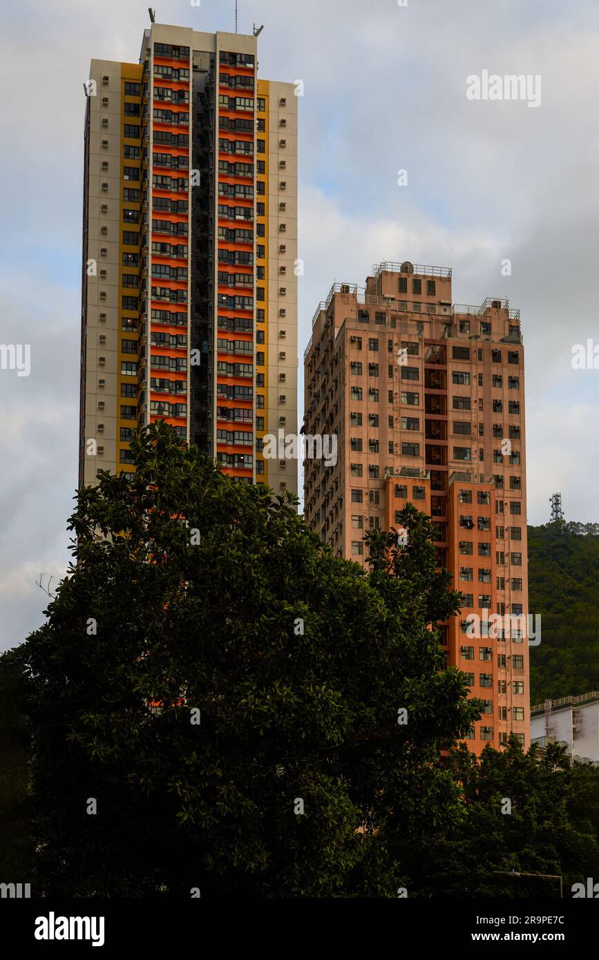 Crowded high-rise residential buildings on the streets of Hong Kong ...