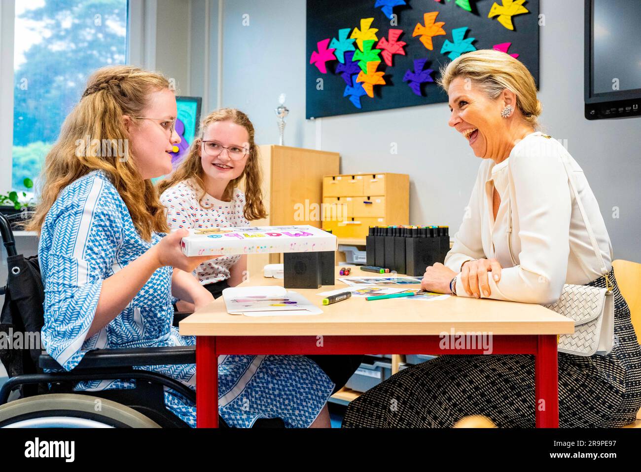 Heeze, Niederlande. 28th June, 2023. Queen Maxima of The Netherlands at De Berkenschutse in Heeze, on June 28, 2023, for a workvisit, it is an educational expertise center for special and secondary special education Credit: Albert Nieboer/Netherlands OUT/Point De Vue OUT/dpa/Alamy Live News Stock Photo
