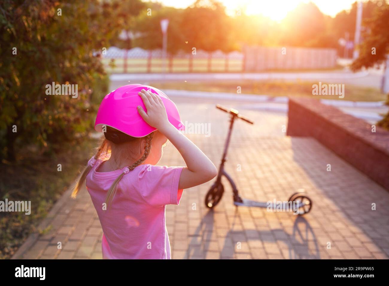 Child head injury sport hi-res stock photography and images - Alamy