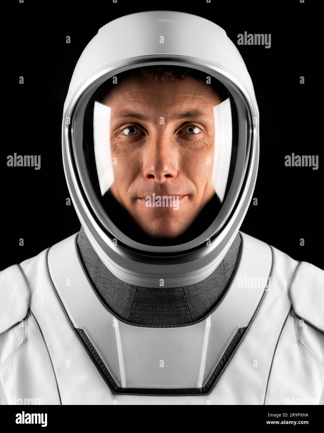 . jsc2023e005731 (Jan. 29, 2023) Astronaut Warren "Woody" Hoburg of