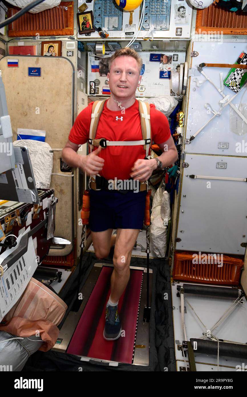 . iss068e042982 (Jan. 26, 2023) - Roscosmos cosmonaut and Expedition 68 ...