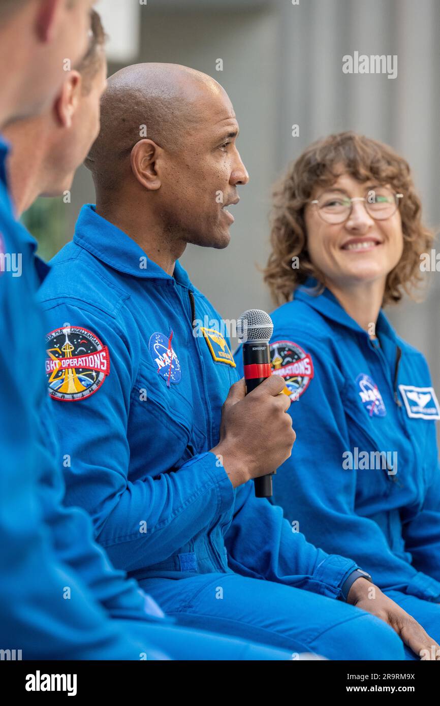 Artemis II Crew Canadian Embassy Reception. From left to right, CSA (Canadian Space Agency) astronaut Jeremy Hansen, NASA astronauts Reid Wiseman, Victor Glover, and Christina Hammock Koch participate in a media gather, Wednesday, May 17, 2023, outside of the Canadian Embassy in Washington. Wiseman, Glover, Koch, and Hansen, who will fly around the Moon on NASA’s Artemis II flight test, visited Washington to discuss their upcoming mission with members of Congress and others. Stock Photo