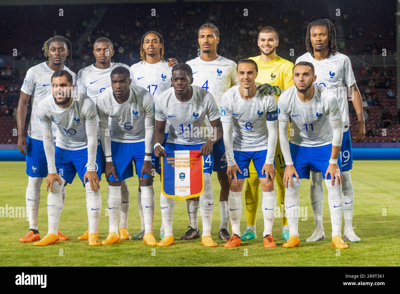 Cluj Napoca, Romania. 28th June, 2023. France U21 for team photo lined up during the third qualifying round UEFA European Under-21 Championship 2023 soccer match Switzerland U21 vs. France U21 at the CFR Cluj Stadium in Cluj Napoca, Romania, 28nd of June 2023 Credit: Live Media Publishing Group/Alamy Live News Stock Photo