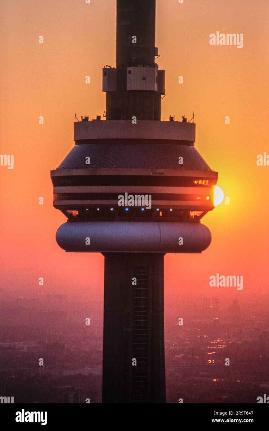 Aerial image of CN Tower, Toronto, Ontario, Canada Stock Photo - Alamy