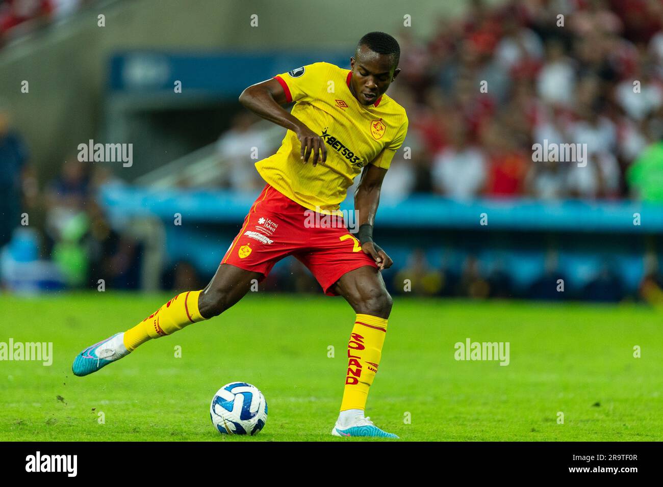 Copa libertadores ball hi-res stock photography and images - Page 2 - Alamy