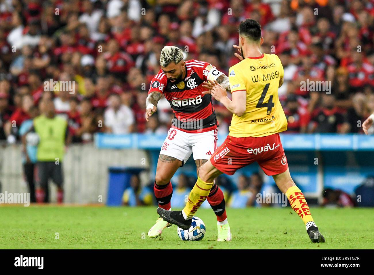 Rio De Janeiro, Brazil. 28th June, 2023. Gabi and Angel during Flamengo ...