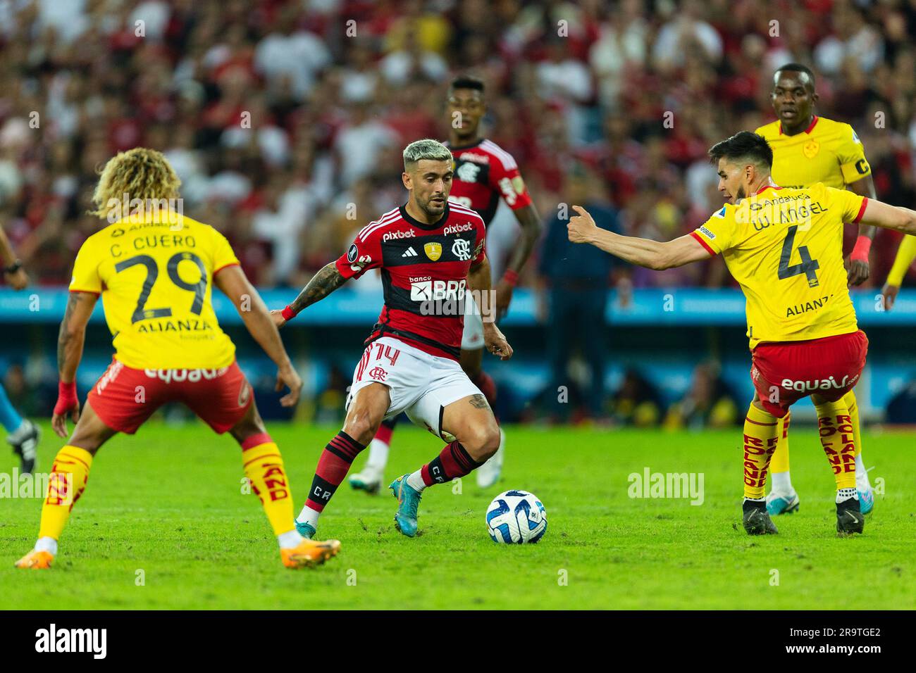 GIORGIAN DE ARRASCAETA of Flamengo during the match between Flamengo and Aucas as part of Copa Libertadores da America 2023 at Maracana Stadium on June 28, 2023 in Rio de Janeiro, Brazil. Stock Photo