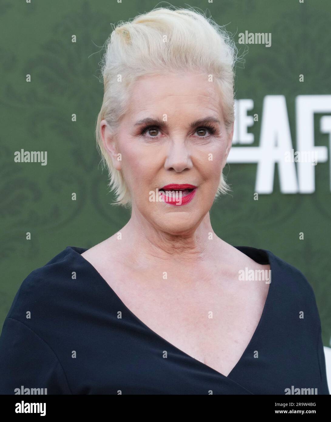 Porno seks otasi qizini sikdi