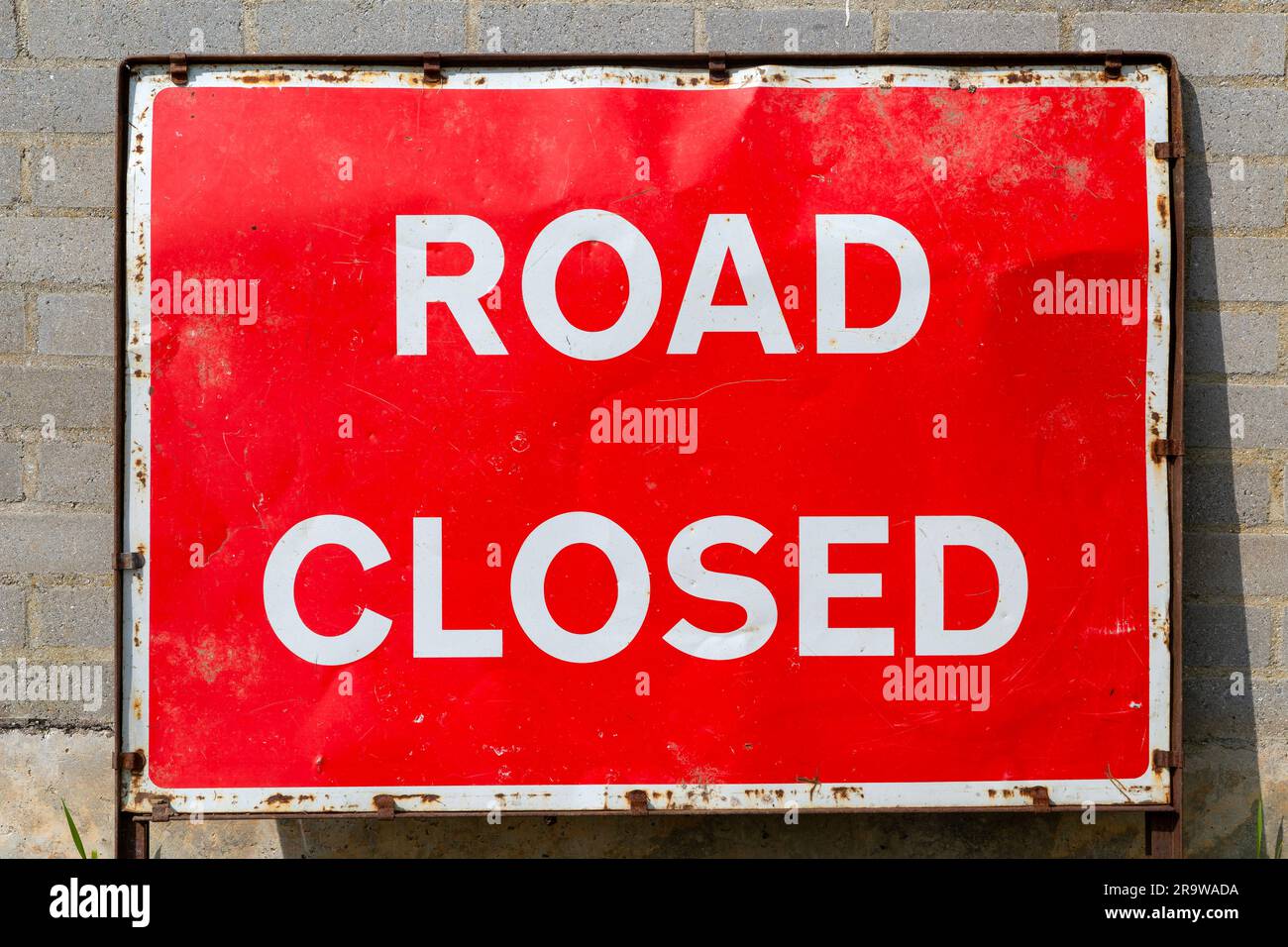 Red rectangular sign Road Closed, England, UK Stock Photo