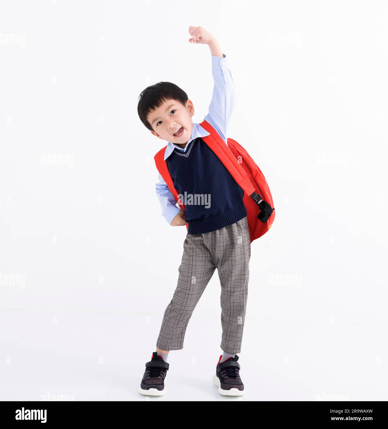 asian kid school backpack MilWorld randoseru red ransel japanese schoobag boys and girls automatic lock waterpoorf PU leather Happy asian boy wearing student
