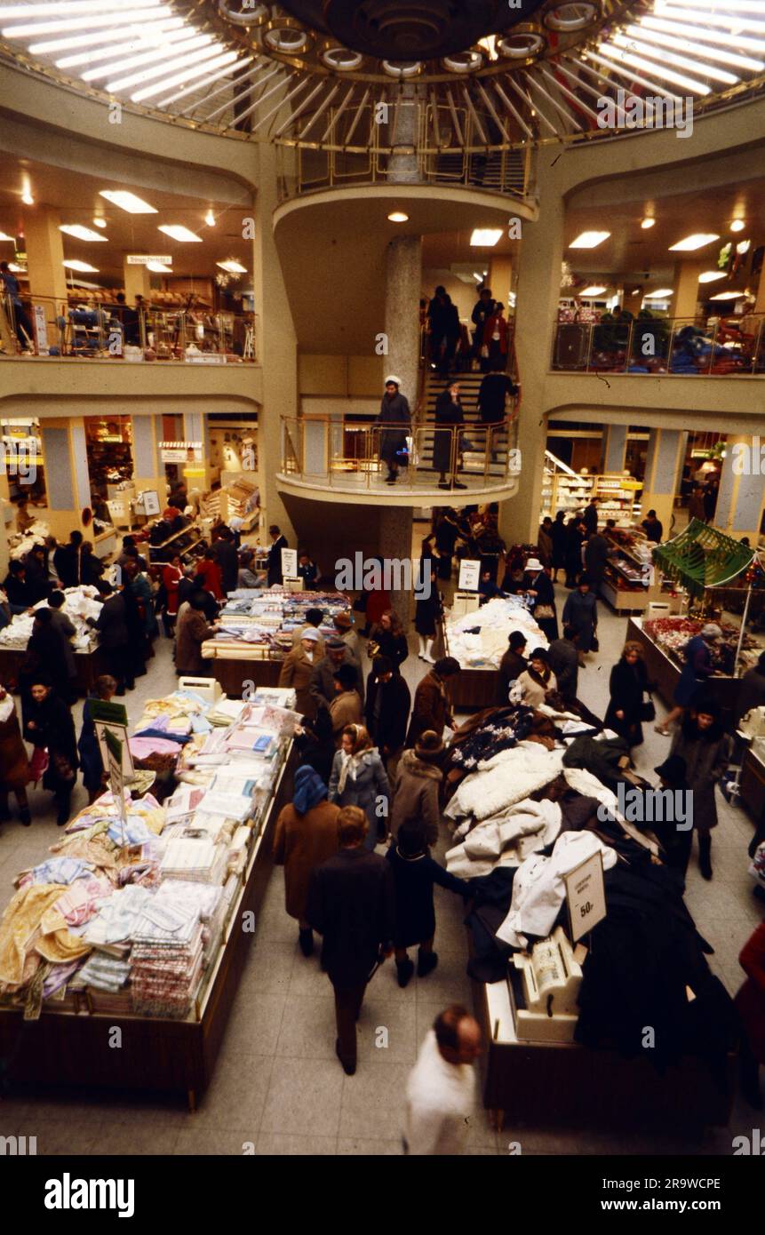 trade, shops, department store, Munich, 1970s, ADDITIONAL-RIGHTS-CLEARANCE-INFO-NOT-AVAILABLE Stock Photo