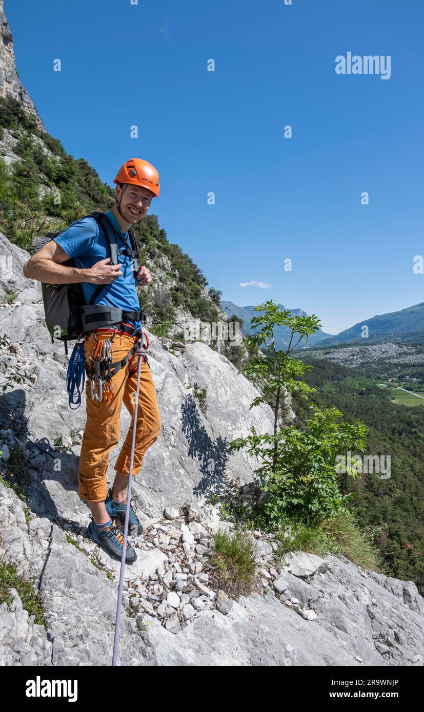 Climber on the rope, multipitch climbing, Via la Bellezza della Venere