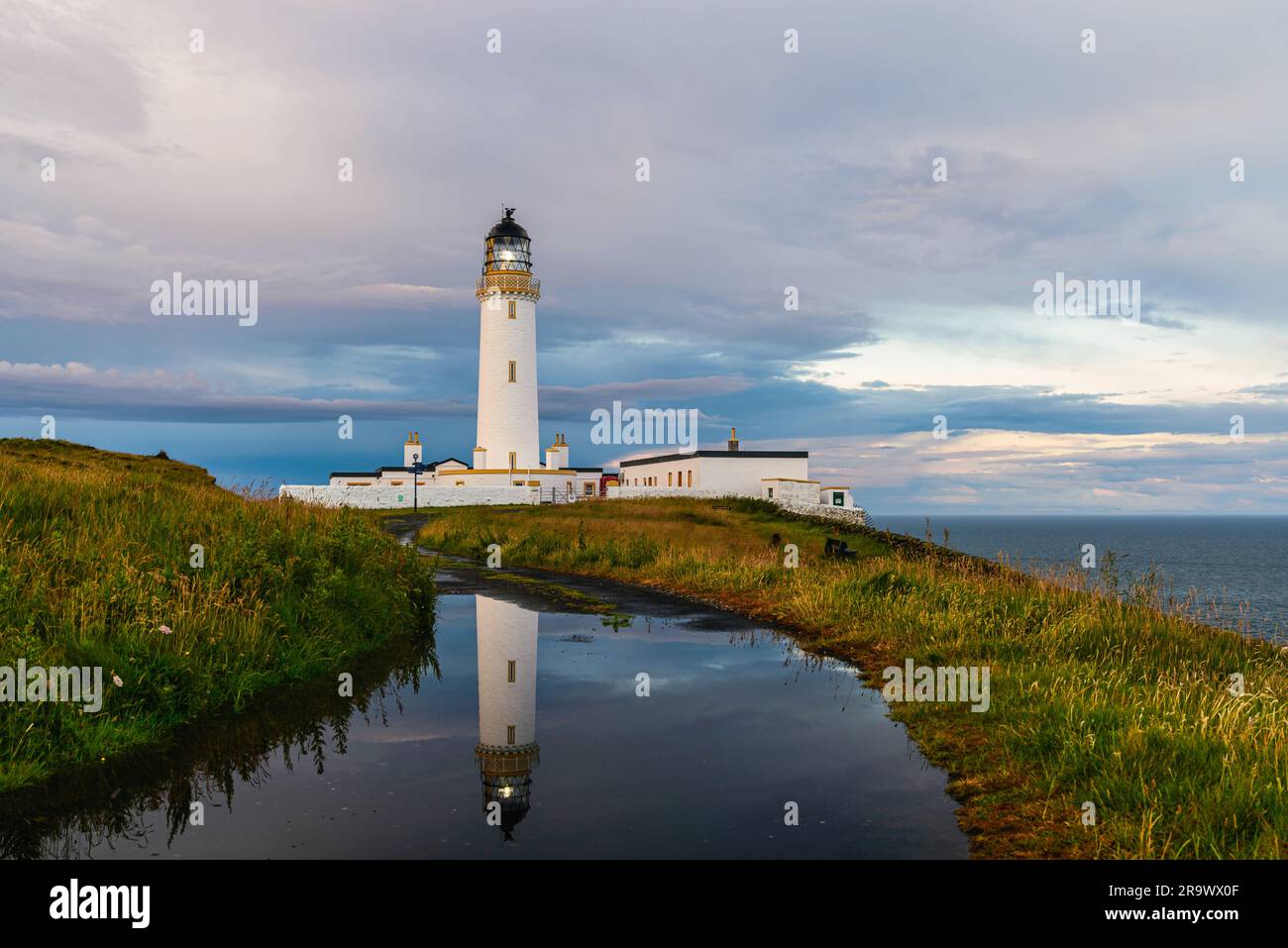 Sunset over Mull of Galloway Lighthouse, Mainland Scotland, UK Stock Photo
