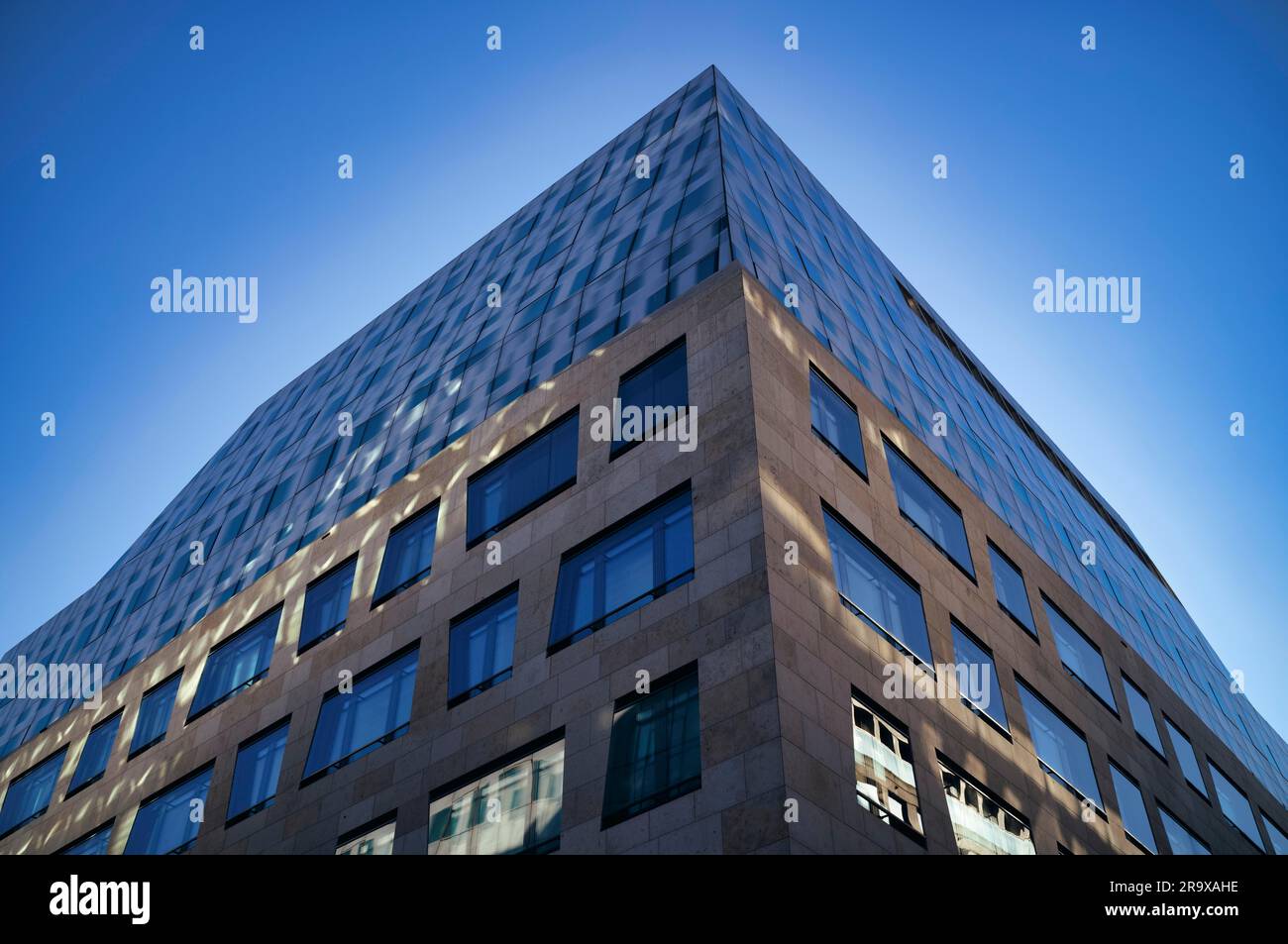 Office building and shops, Dorotheen Quartier, DOQU, shopping mall ...