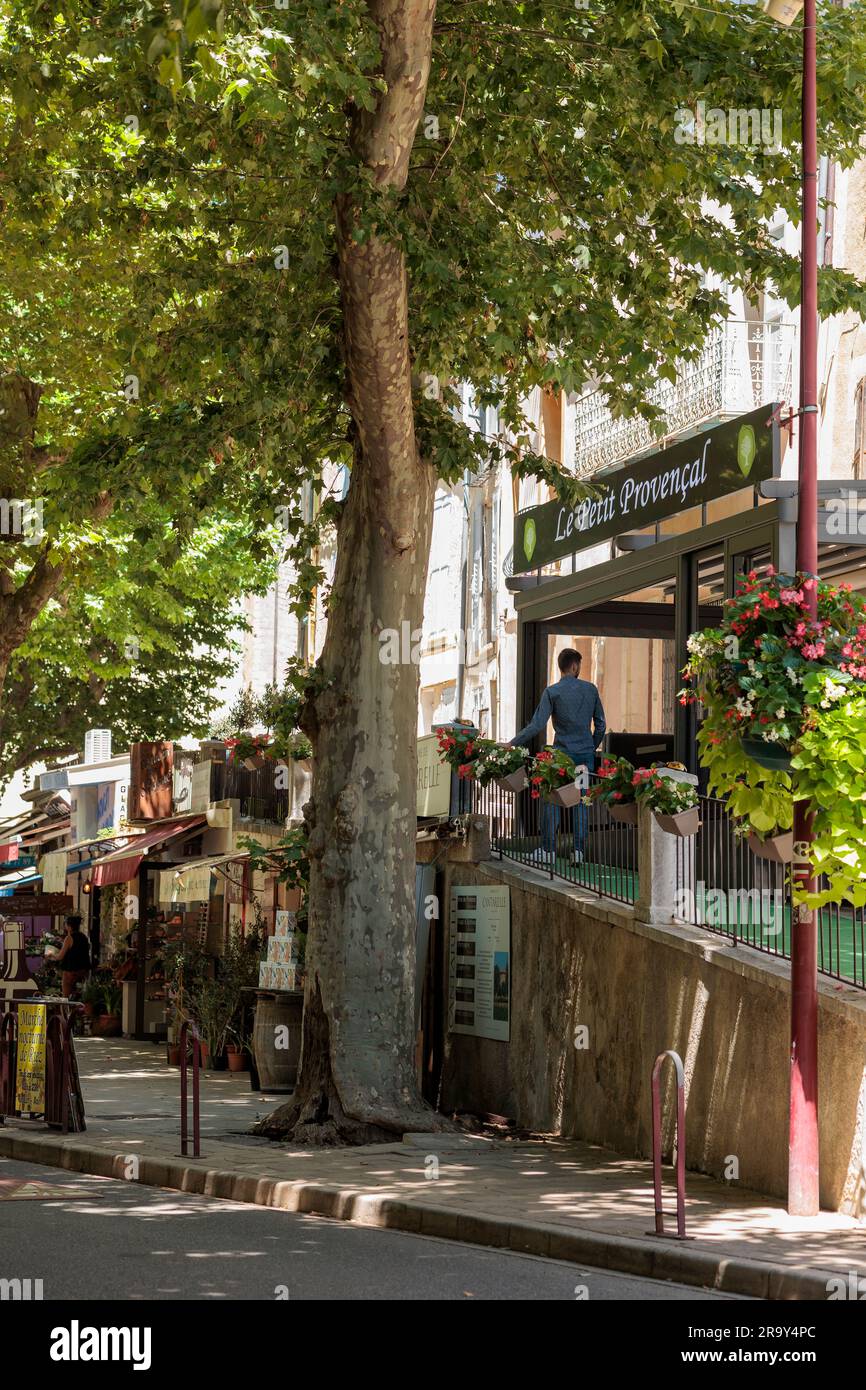 cafe scene in Riez Forcalquier Alpes-de-Haute-Provence Provence-Alpes-Cote d'Azur France Stock Photo