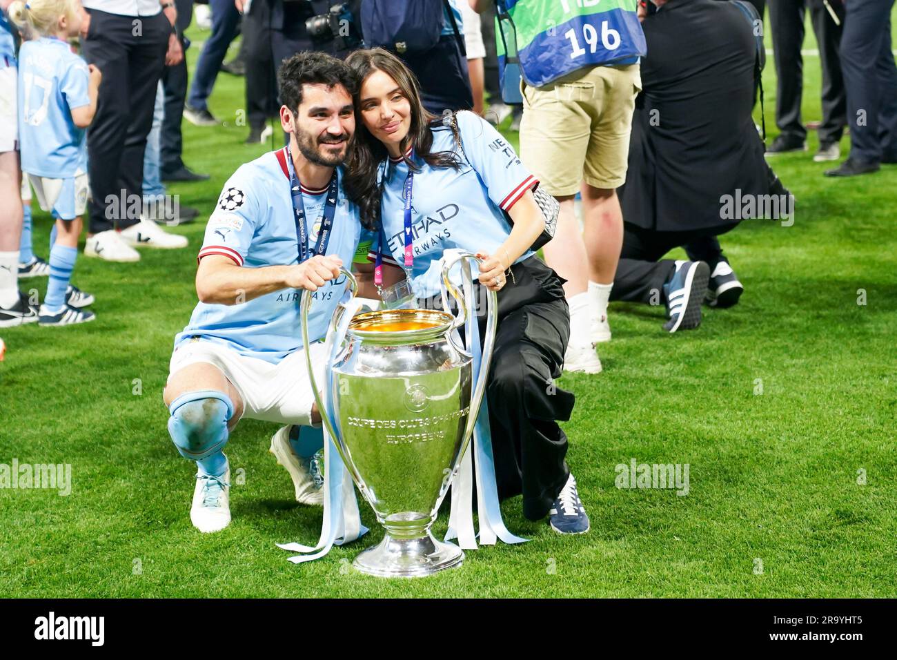 Istanbul, Turkey. 10th June, 2023. Ilkay Guendogan (8 Manchester City) celebrates their victory with his wife Sara Arfaoui and poses with the UCL trophy after the UEFA Champions League Final between Manchester City FC and FC Internazionale at Atatürk Olympic Stadium in Istanbul, Turkey. (Daniela Porcelli/SPP) Credit: SPP Sport Press Photo. /Alamy Live News Stock Photo