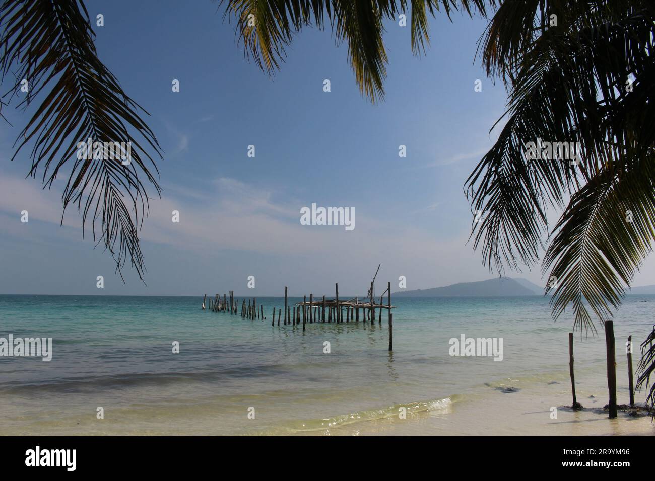 Beach in Cambodia Koh Rong- relaxing background Stock Photo - Alamy