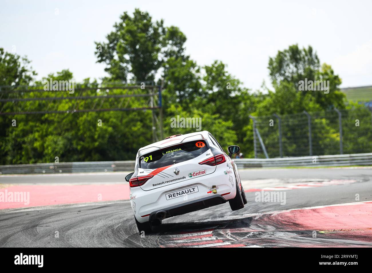 Mogyorod, Hongrie. 17th June, 2023. 91 FRANCA Luca ITA, MC Motortecnica, Clio Cup Series, action during the 5th round of the Clio Cup Europe 2023, from June 16 to 18, 2023 on the Hungaroring, in Mogyorod, Hungary - Photo Eric Alonso/DPPI Credit: DPPI Media/Alamy Live News Stock Photo