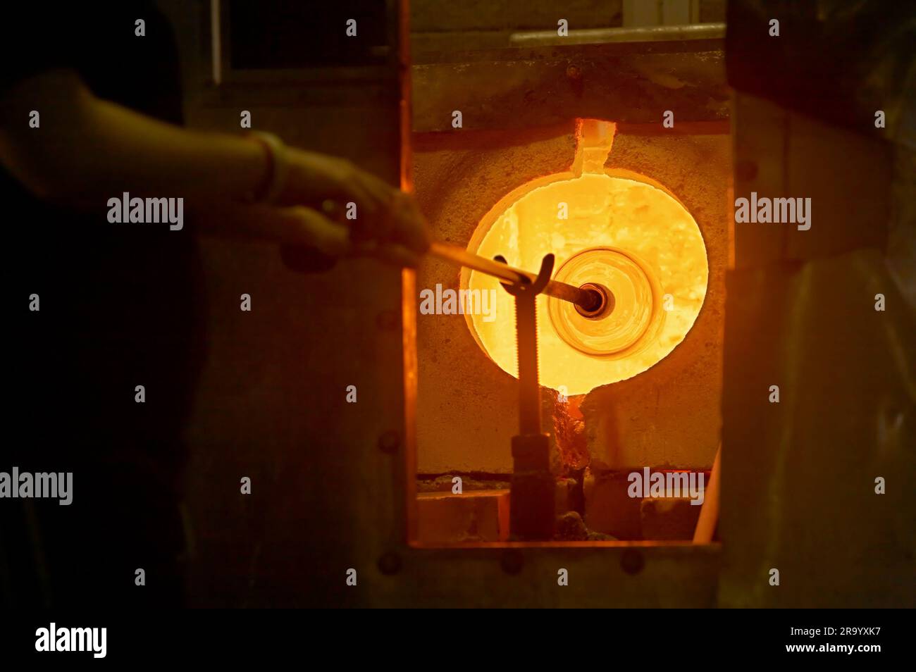 Glassmaking at by the glass blowing furnace Stock Photo Alamy