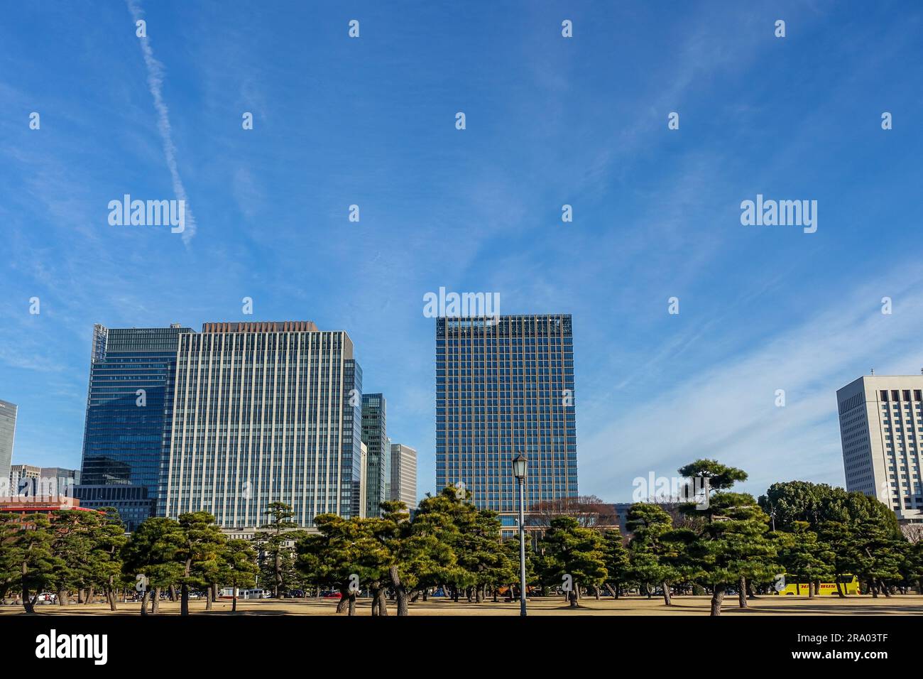 Japanese business district hi-res stock photography and images - Alamy