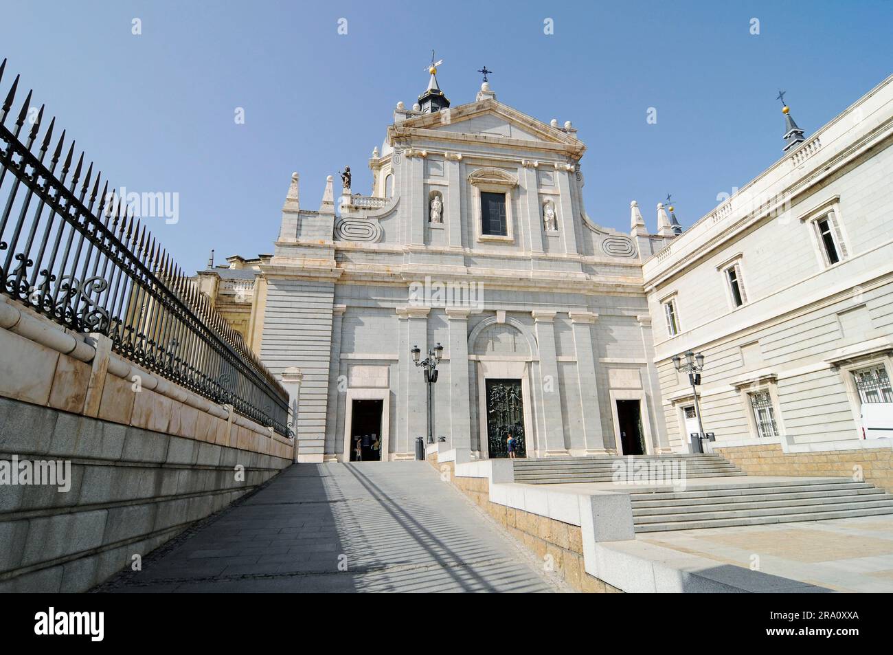 Almudena Cathedral, Catedral nuestra Senora la Almuna, Catedral la Almuna, Madrid, Spain Stock Photo