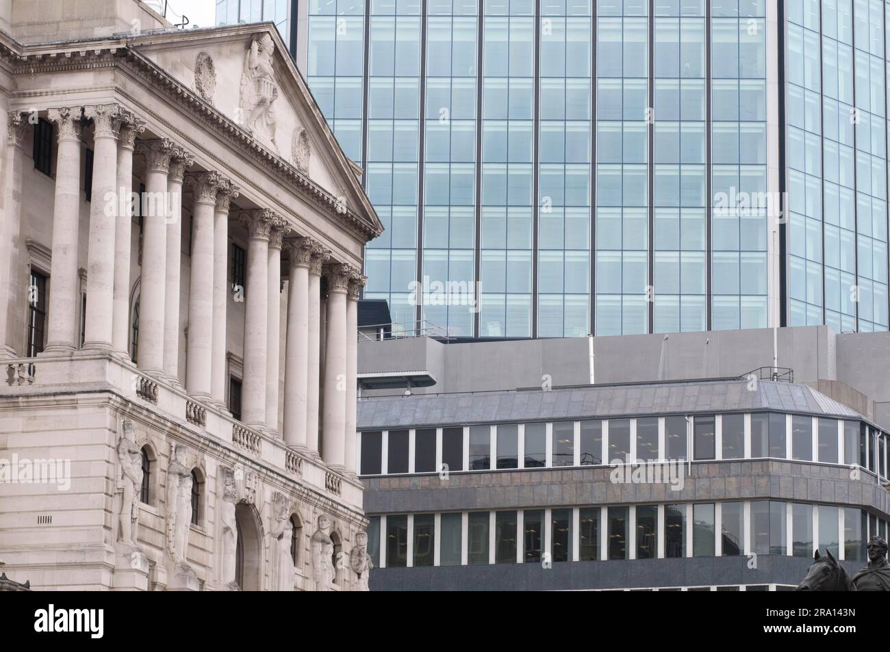 Opposite bank of england hi-res stock photography and images - Alamy