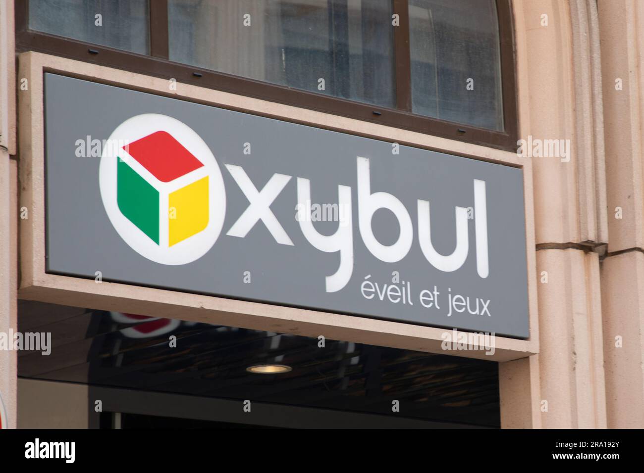 Oxybul logo hi-res stock photography and images - Alamy
