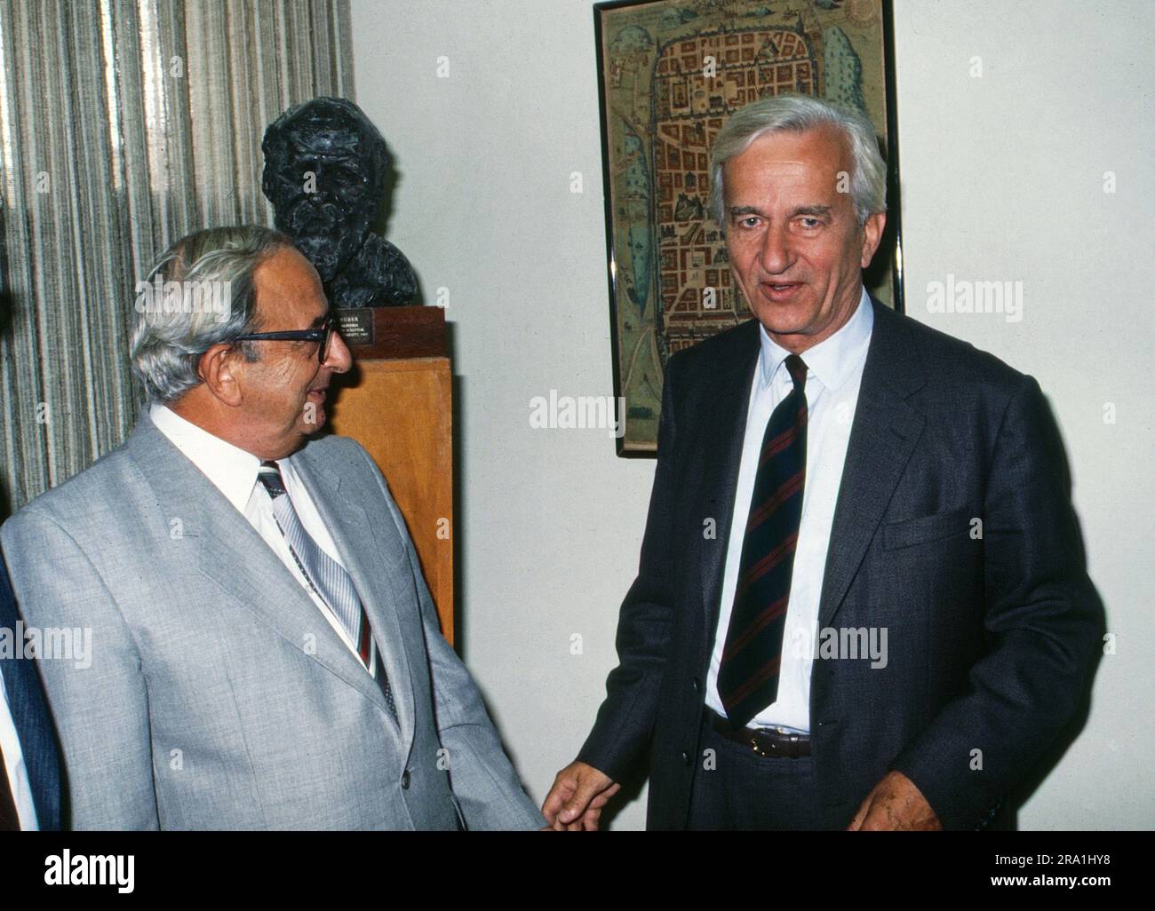 Jitzchak hires stock photography and images Alamy