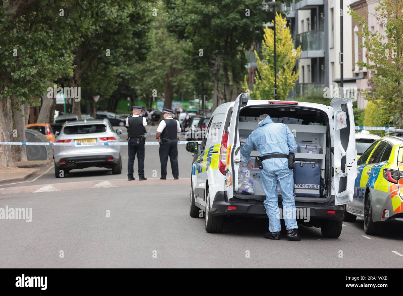 30/06/2023. London, UK.  The scene at Elthorne Road, Islington, north London where A boy, believed to be aged 15 and a man aged 23 were fatality stabbed yesterday evening (Thurs). A double murder investigation has been launched. Photo credit: Ben Cawthra/Sipa USA Stock Photo