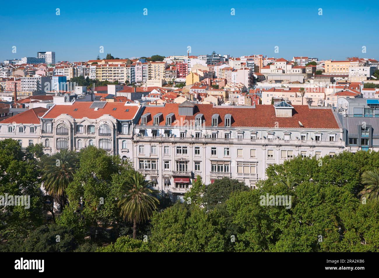 Portugal, Lisbon, avenida da Liberdade, buildings of avenida da