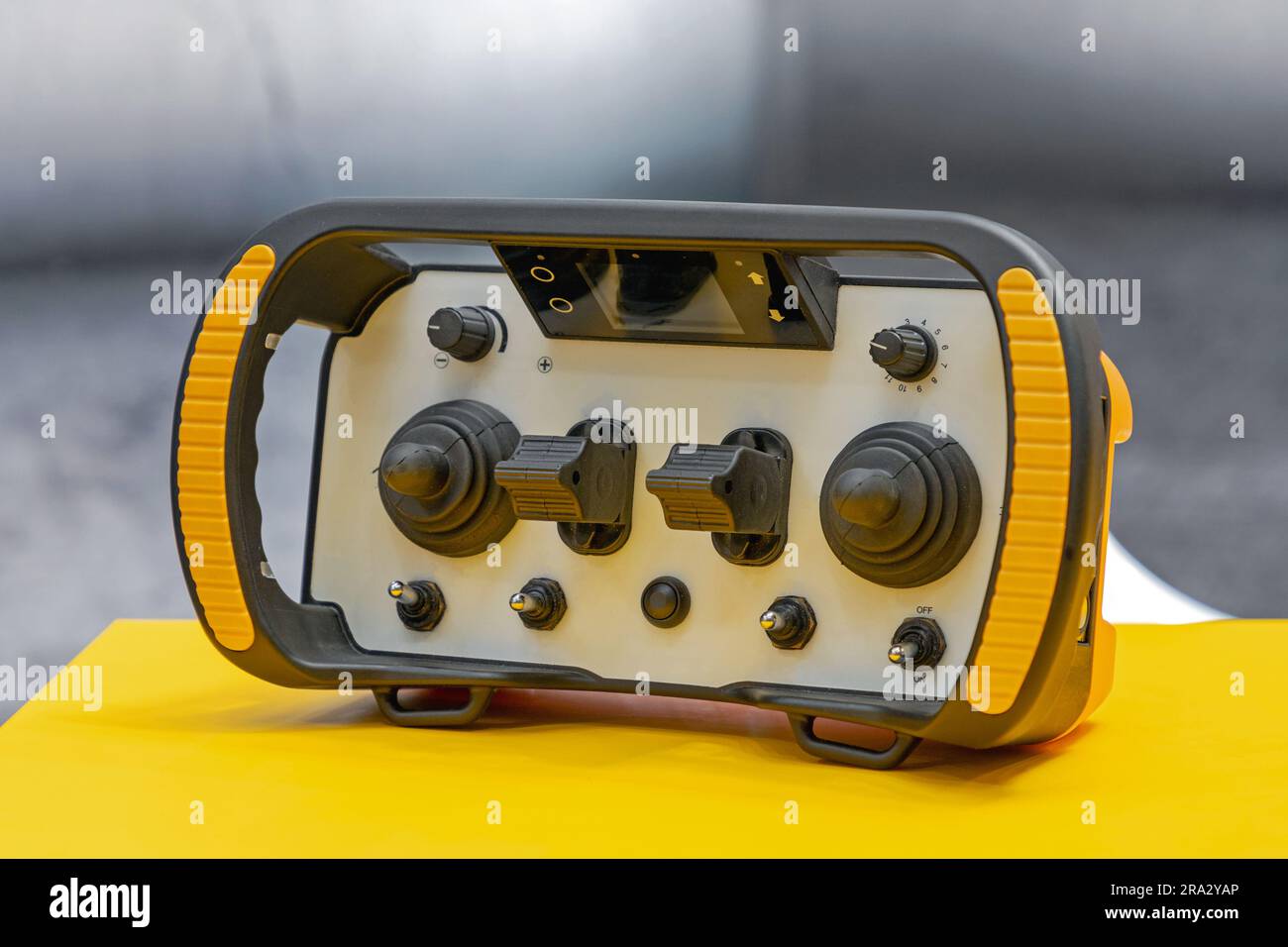 Wireless Rugged Remote Control Unit for Construction Machine Stock