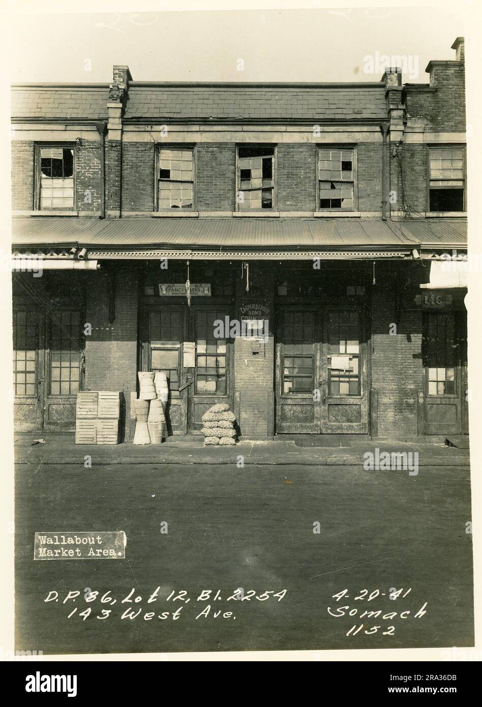 Photograph of exterior Wallabout Market D P 86 Lot 12 Bl 2254 143