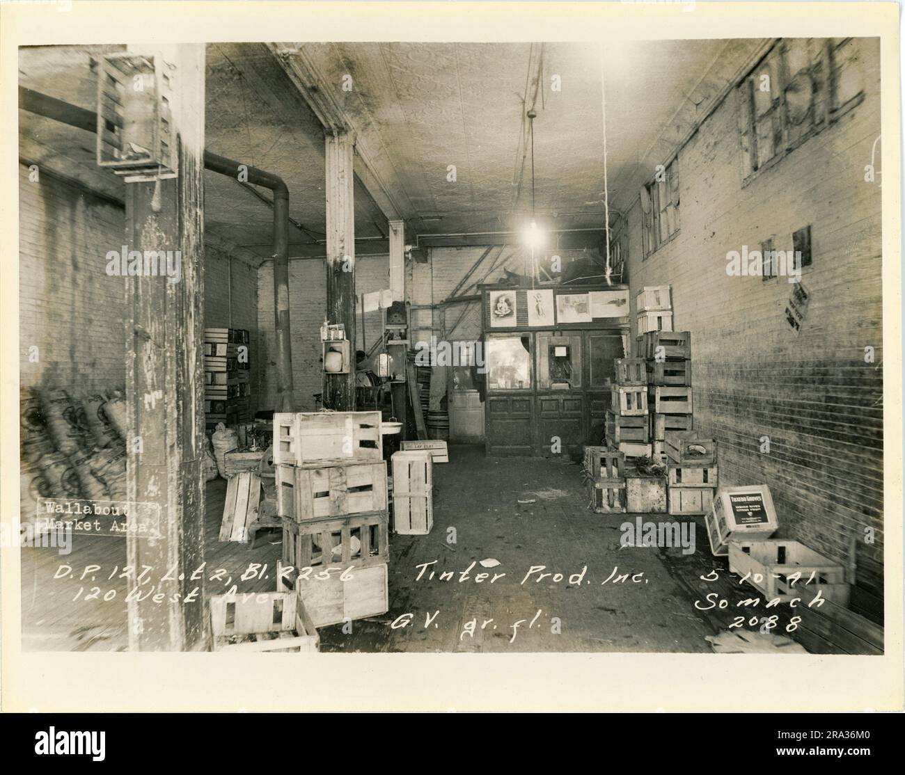 Photograph of interior of lot 2, Bl. 2256, 120 West Ave, ground floor of Tinter Prod Inc, D.P. 127. Stock Photo